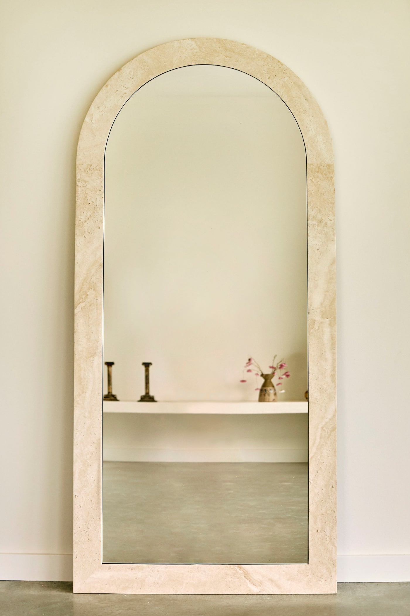 Zehra Mirror - Crema Travertine